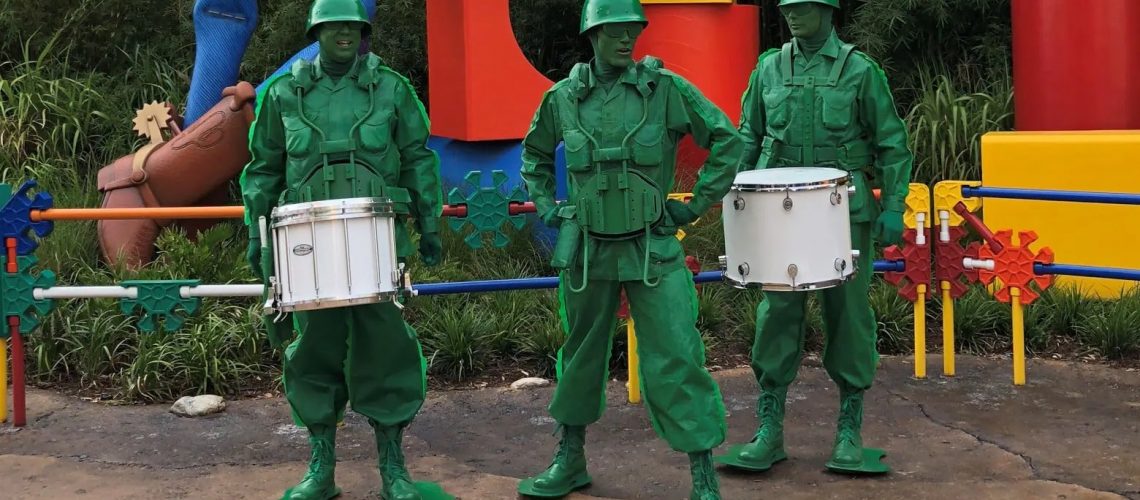 green-army-men-drum-corps-16x9-1.jpg